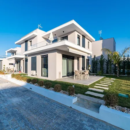 Nefeli And Nefeli Residential Complexes Apartment Ofrinion Exterior photo