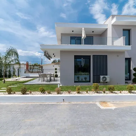 Nefeli And Nefeli Residential Complexes Apartment Ofrínion Exterior photo