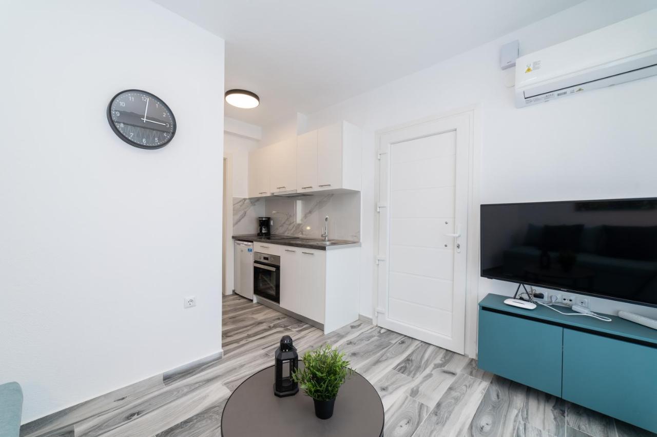 Nefeli And Nefeli Residential Complexes Apartment *